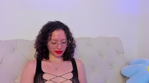 Maria online show from December 12, 1:39 pm
