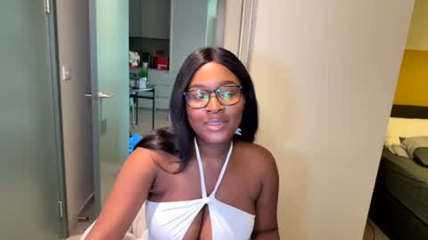 itsanna_b online show from July 3, 4:29 am