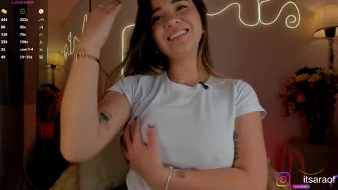 Snapshot of itsaraa chatting on September 23, 11:36 pm itsaraa online show from September 23, 11:36 pm