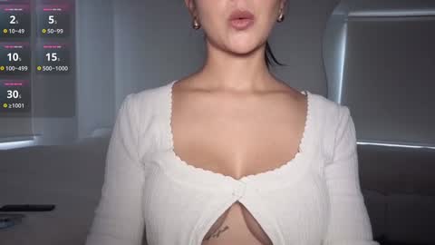 Jessie online show from February 19, 4:06 pm