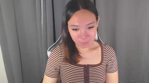 QUEEN online show from December 3, 12:46 am