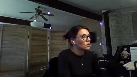 ItsMeSophie X online show from November 3, 6:23 pm