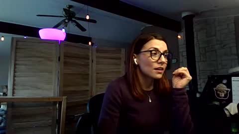 ItsMeSophie X online show from October 29, 5:15 pm