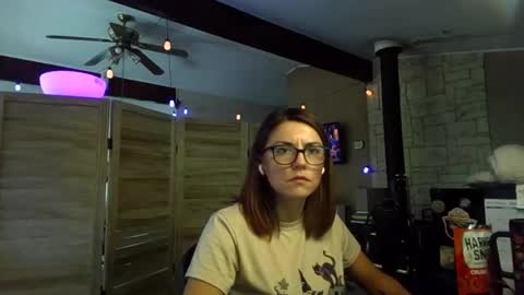 ItsMeSophie X online show from October 13, 4:31 pm