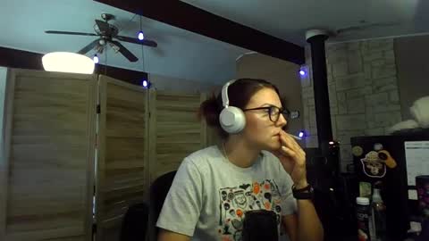 ItsMeSophie X online show from October 16, 5:04 pm