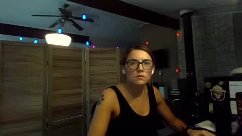 ItsMeSophie X online show from October 6, 4:23 pm