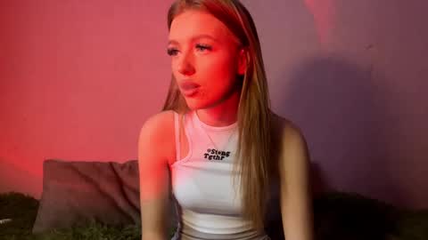 itsmichele online show from March 5, 12:00 pm