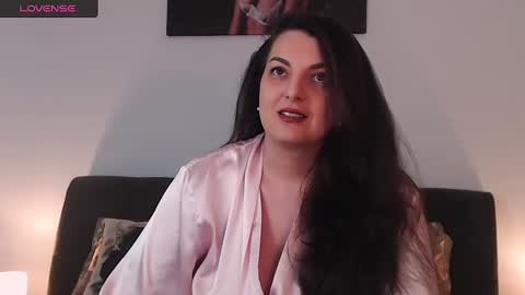 Snapshot of itsyourlady chatting on March 7, 12:01 pm Melissa Khaan online show from March 7, 12:01 pm