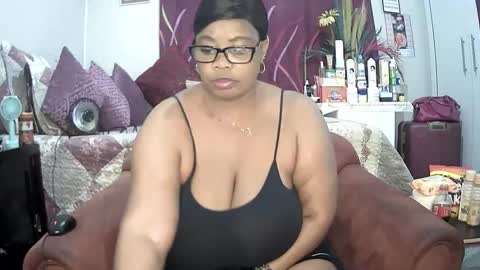 itumeleng74 online show from January 5, 4:59 pm