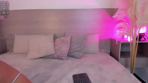 Snapshot of ivana_hall chatting on September 25, 8:39 pm ivana_hall online show from September 25, 8:39 pm