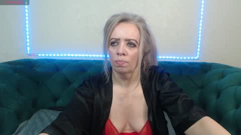 ivanacharm online show from December 2, 8:48 am