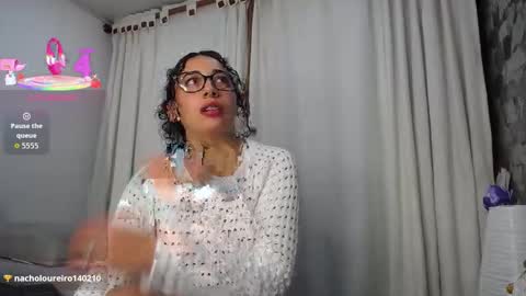 ivonemoon online show from November 10, 1:33 am