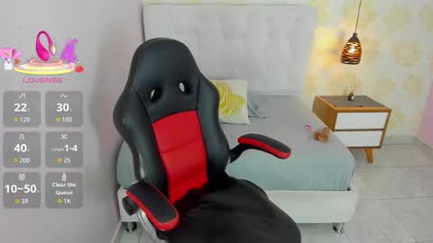 IVONE   online show from September 22, 7:34 pm