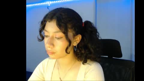 Snapshot of ivonny111 chatting on October 26, 6:31 am ivonny111 online show from October 26, 6:31 am