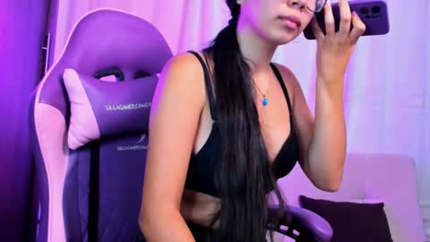 ivonny_bonita18 online show from September 11, 2:01 am