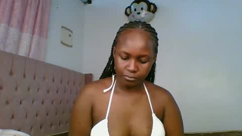 ivory_mae online show from August 4, 9:15 am