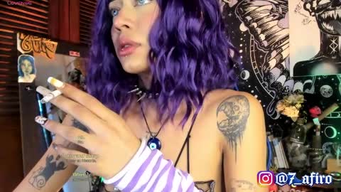   -    online show from April 10, 10:49 pm