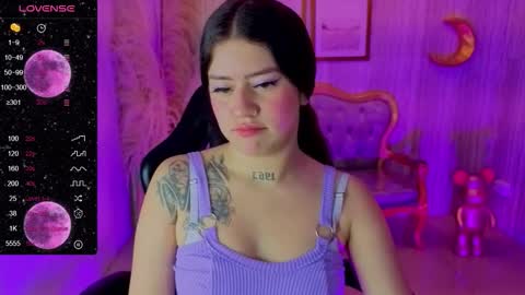 Snapshot of ivy_lodge_s chatting on October 17, 9:18 pm Ivy online show from October 17, 9:18 pm