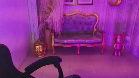 Snapshot of ivy_lodge_s chatting on September 20, 10:08 pm Ivy online show from September 20, 10:08 pm