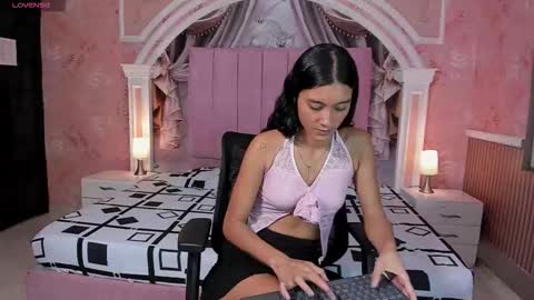Ivy Rae online show from October 2, 9:09 pm