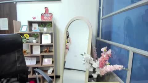 ivy_storm_ online show from September 21, 2:54 am