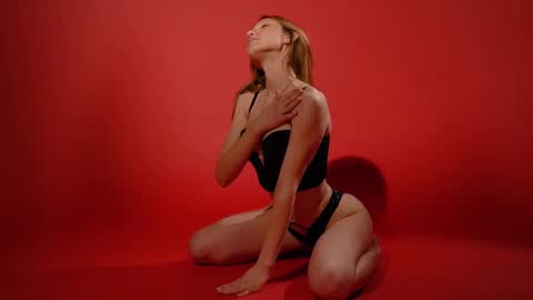 Ivy online show from February 11, 2:57 am