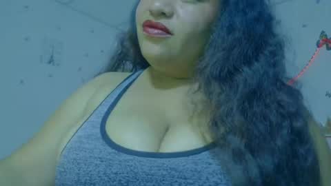 ivydesouza online show from June 20, 4:16 am