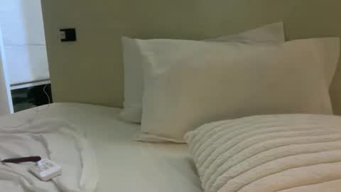 ivysagex online show from October 31, 6:56 pm