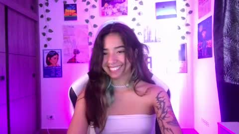 Ivy  online show from April 15, 7:58 pm