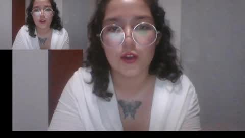 iwannabeyoursl4ve online show from March 4, 11:32 pm