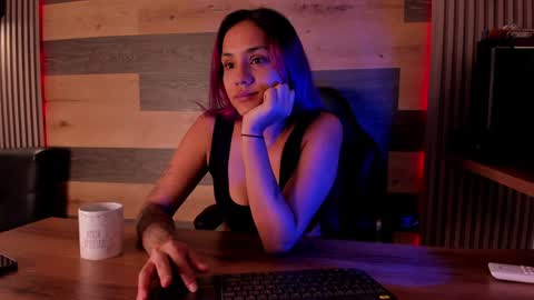 Leja  online show from December 9, 11:47 am