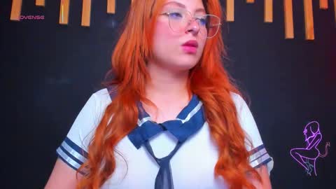 hot izys online show from February 12, 8:43 pm