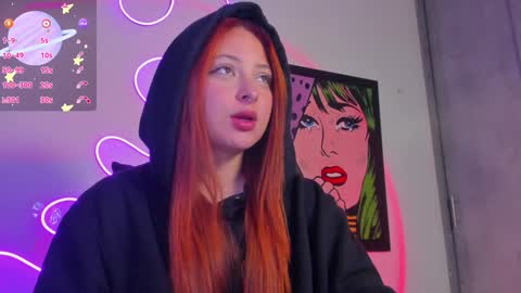 hot izys online show from December 22, 11:54 am