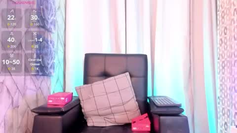 Jade West online show from July 28, 10:46 am