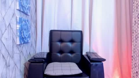 Jade West online show from July 21, 10:49 am
