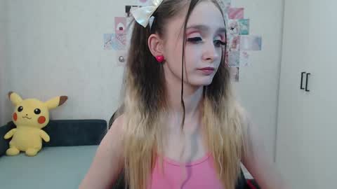 jackie__morgan online show from March 12, 9:12 am