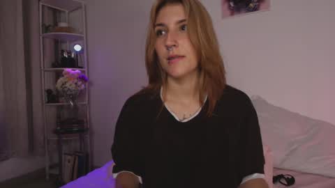 Snapshot of jacky_croft chatting on February 26, 6:08 am Linda Sofia help me get to 100 thumbs up online show from February 26, 6:08 am