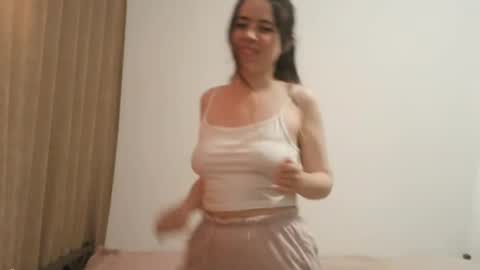 jacquelynsundin online show from September 17, 12:03 pm