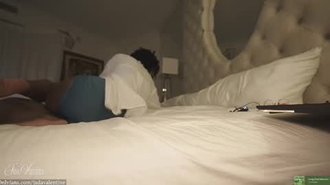 Jada online show from January 9, 6:45 pm