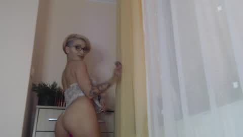 Jada online show from May 14, 5:08 pm