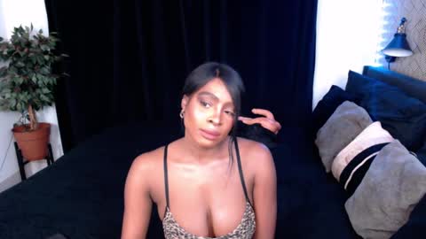 Snapshot of jade1677 chatting on October 3, 5:40 pm Jade online show from October 3, 5:40 pm