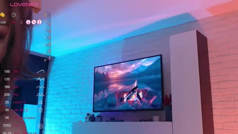 Jade online show from February 7, 5:17 pm