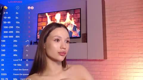 Jade online show from September 15, 4:25 pm