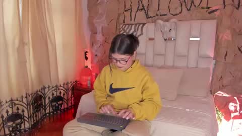 ade online show from October 14, 1:14 pm