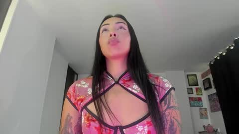 Snapshot of jade_porn chatting on October 27, 12:12 pm Jade independent model online show from October 27, 12:12 pm