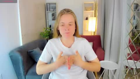 Snapshot of jade_soft chatting on September 13, 9:45 pm Jade online show from September 13, 9:45 pm