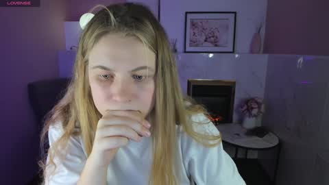 Snapshot of jade_soft chatting on January 8, 8:50 pm Jade online show from January 8, 8:50 pm