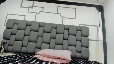 Jade  online show from December 23, 11:04 am