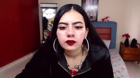 Jade online show from March 7, 3:39 pm