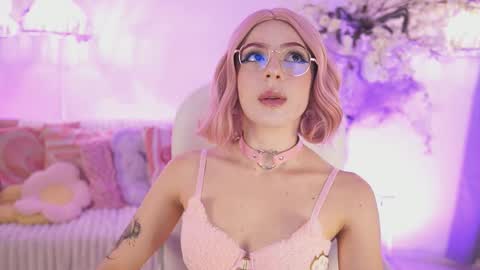 Snapshot of jadesummerr chatting on October 16, 11:57 am Jade Summer online show from October 16, 11:57 am